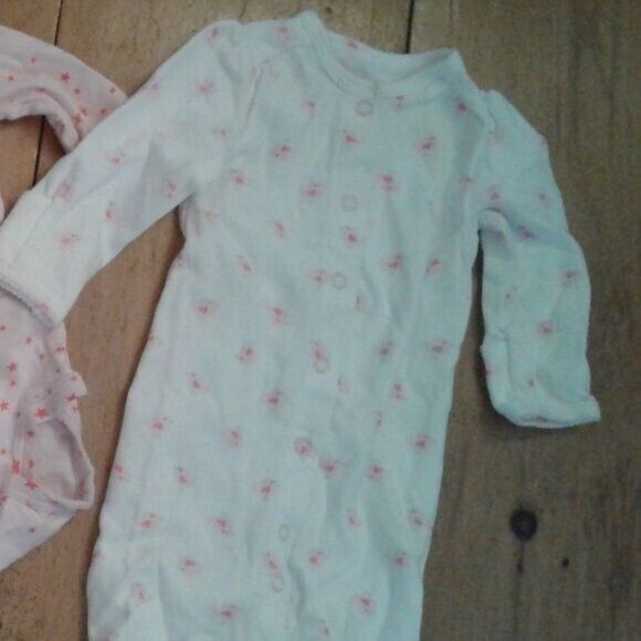 Carter's Baby Girl 3 Month Bundle Gown Onesie Shirt Pink Bird Stars Heart Mommy - Picture 2 of 7